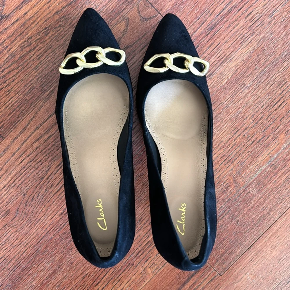 Clarks Black Suede Pumps - Picture 5 of 7